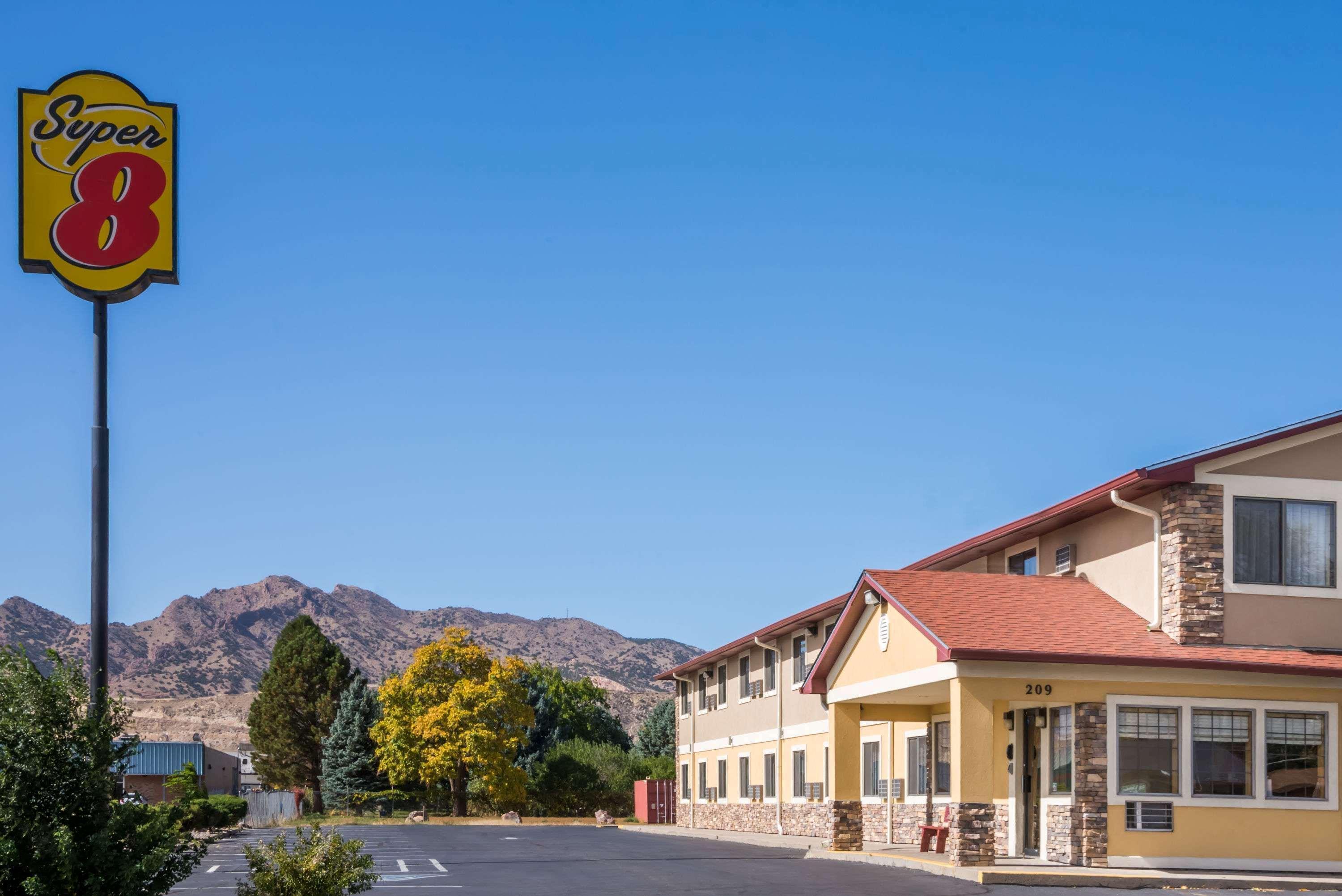 Super 8 By Wyndham Canon City Exterior foto